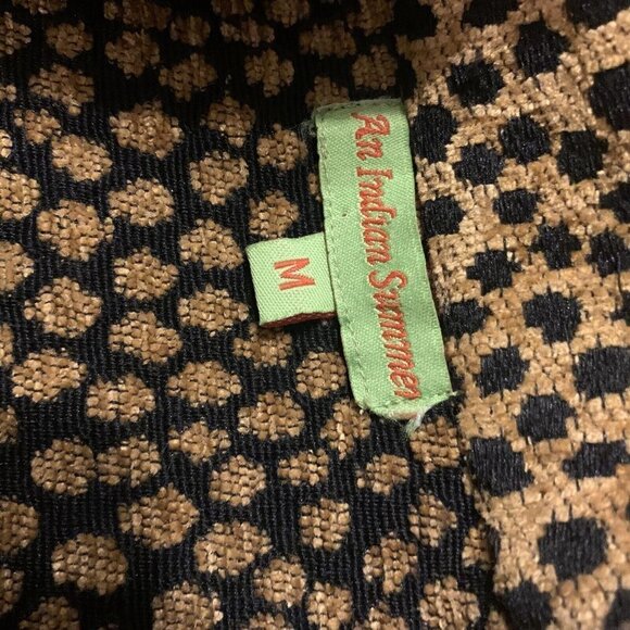 An Indian Summer. Size Medium. Heavy Chenille? Type Jacket. Long Sleeve. DD - Picture 6 of 7